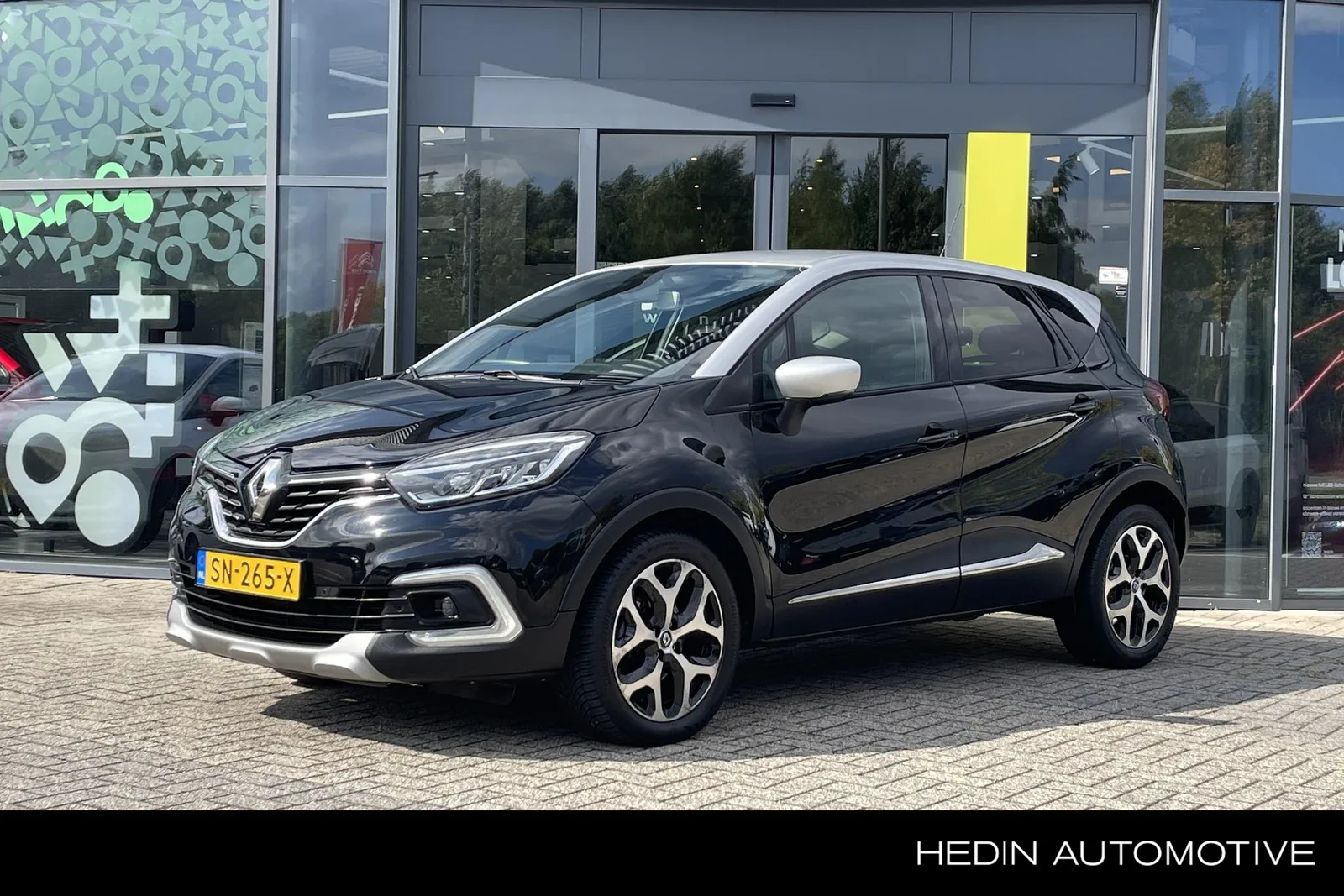 Renault Captur (2018) — foto 1