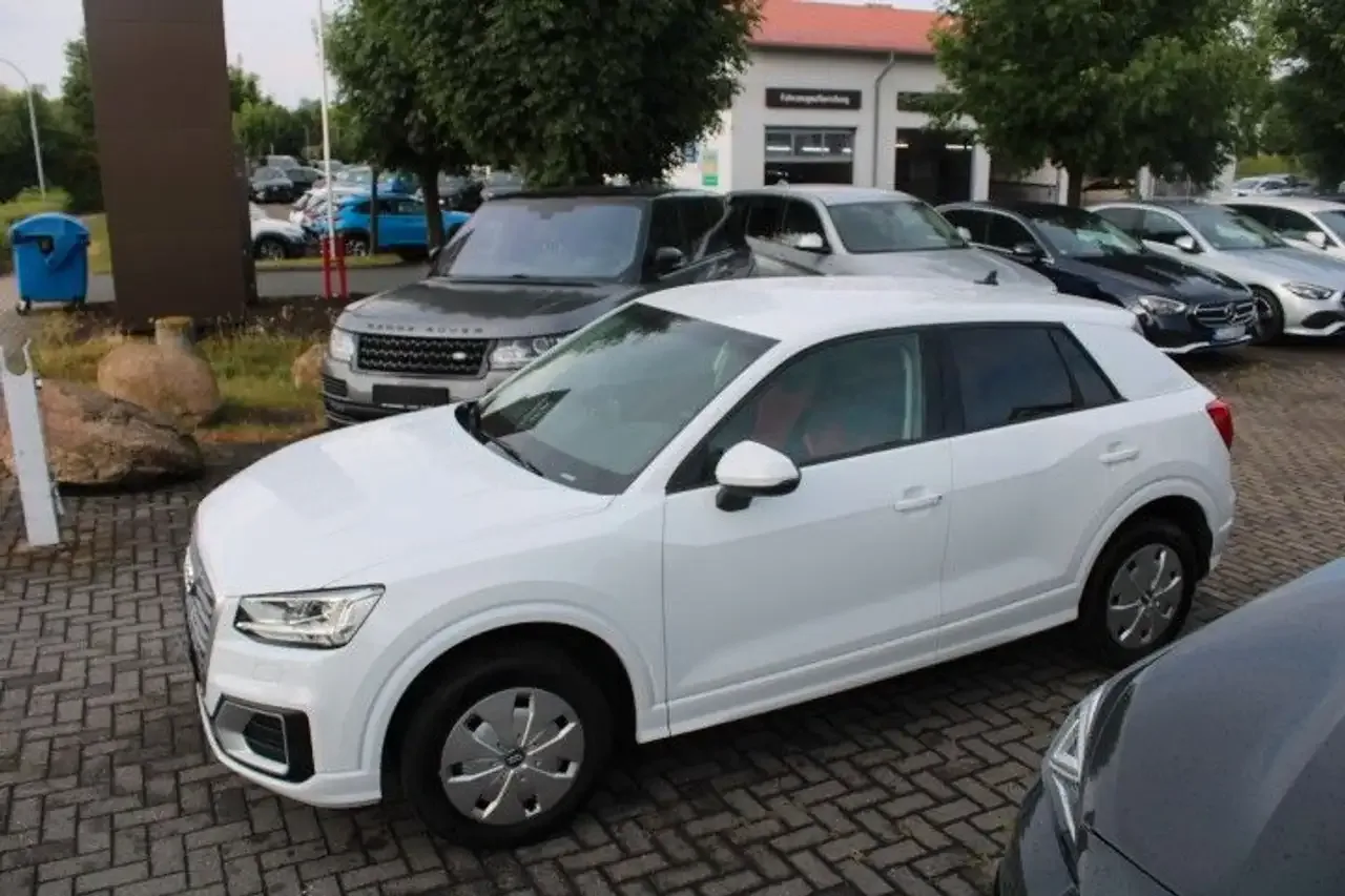 Audi Q2 (2019) — foto 1