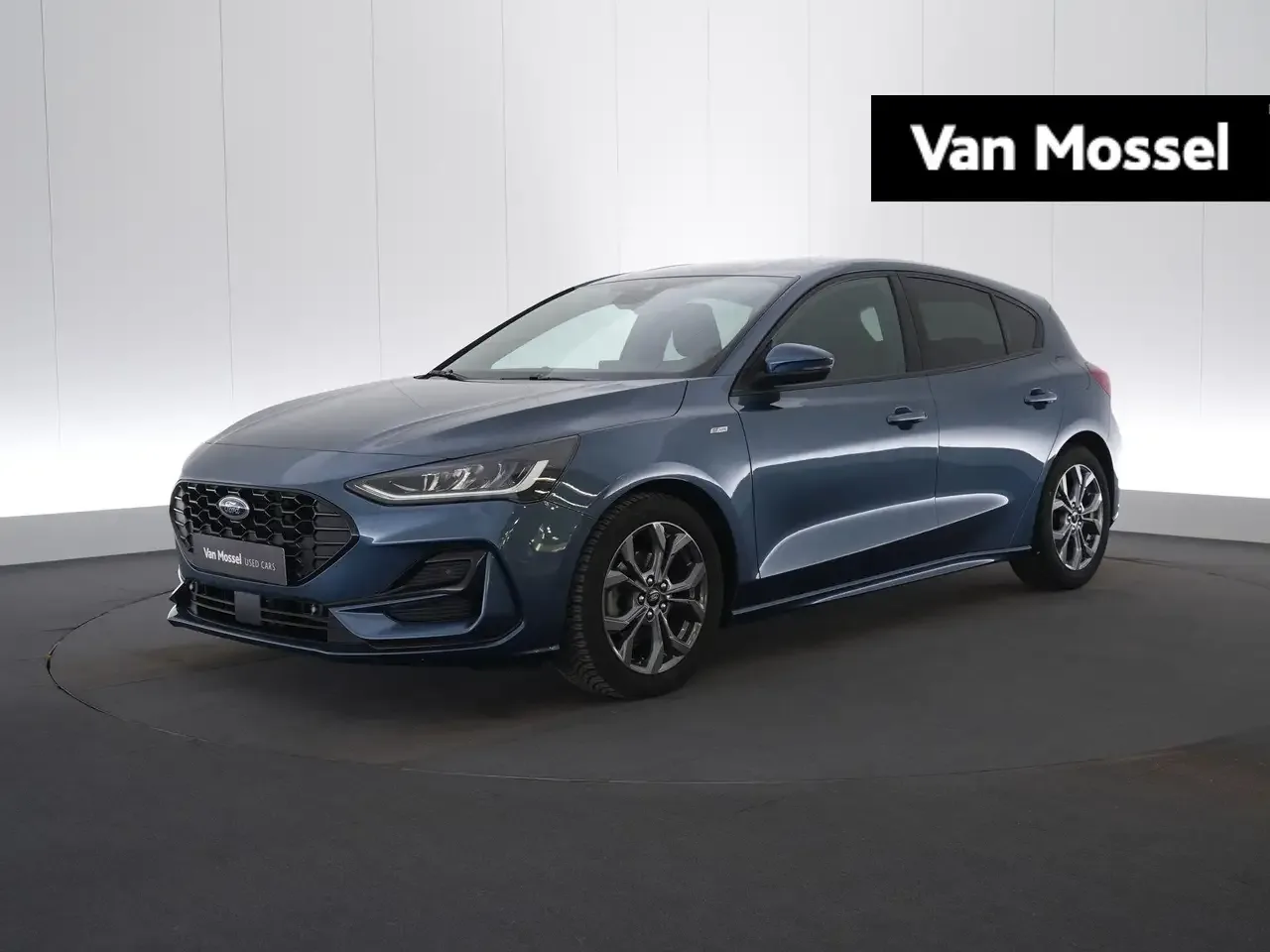Ford Focus (2023) — foto 1
