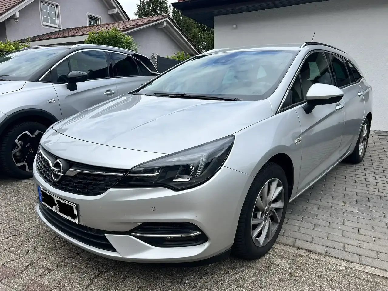 Opel Astra (2021) — foto 1